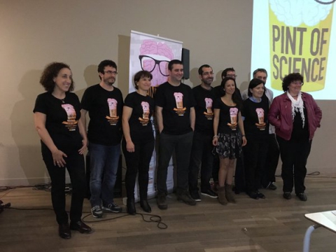 Laura Sanchez had the great pleasure of attending as an invited speaker in the second Pint of Science that took place in Santiago de Compostela